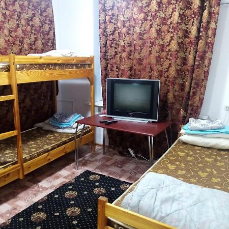 Hostel Raikhan Атырау Экстерьер фото